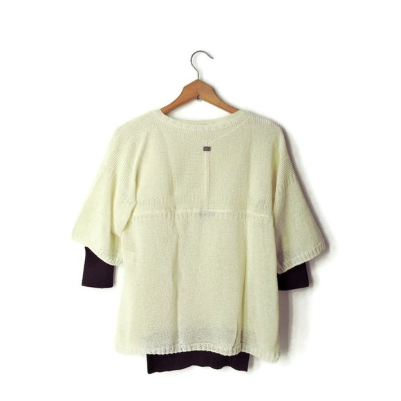 CHANEL 2pc twinset sweater set Ivory Black CC logo 2012 Spring Collection - Picture 2 of 14